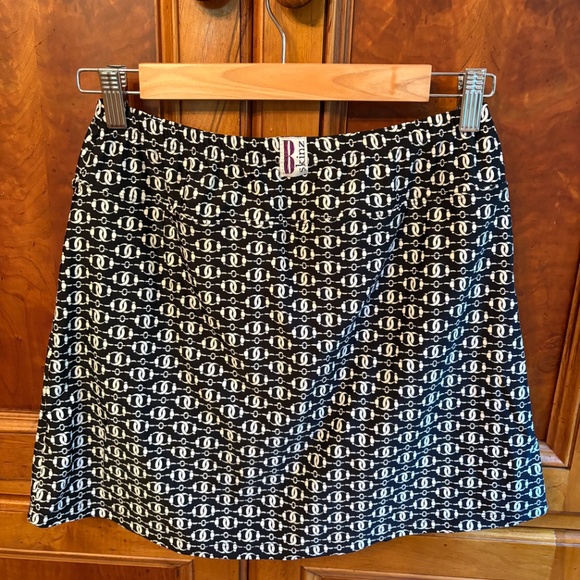 BSKINZ Skort for Golf/Pickleball/Tennis Size Medium - Picture 2 of 3